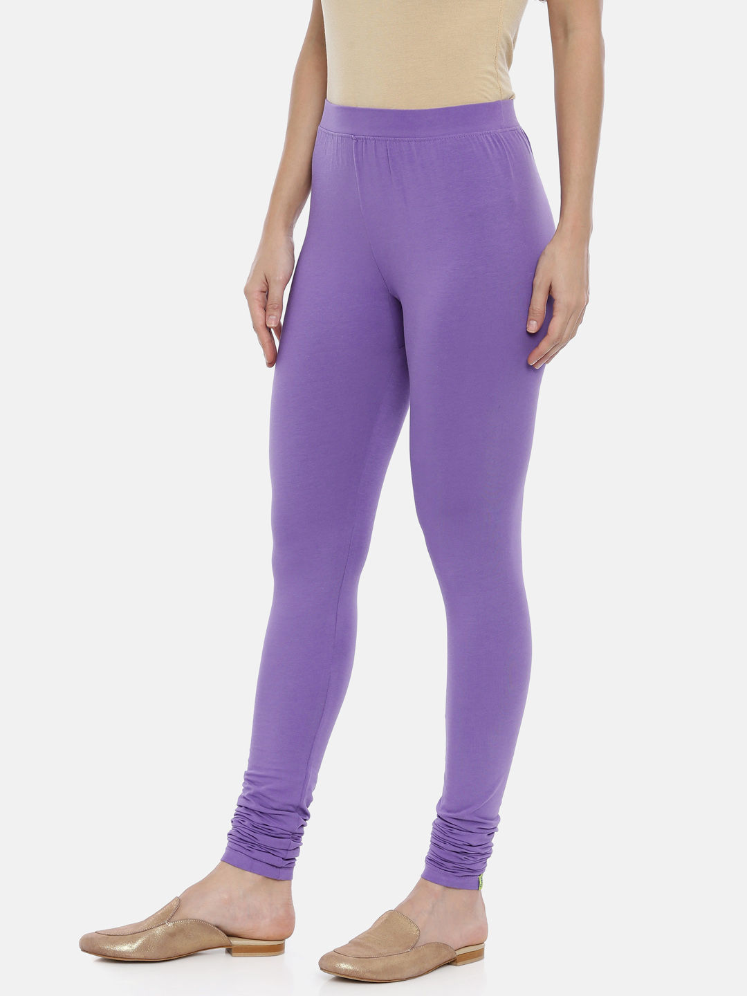 Huggy Women Orchid Lilac Solid Churidar 