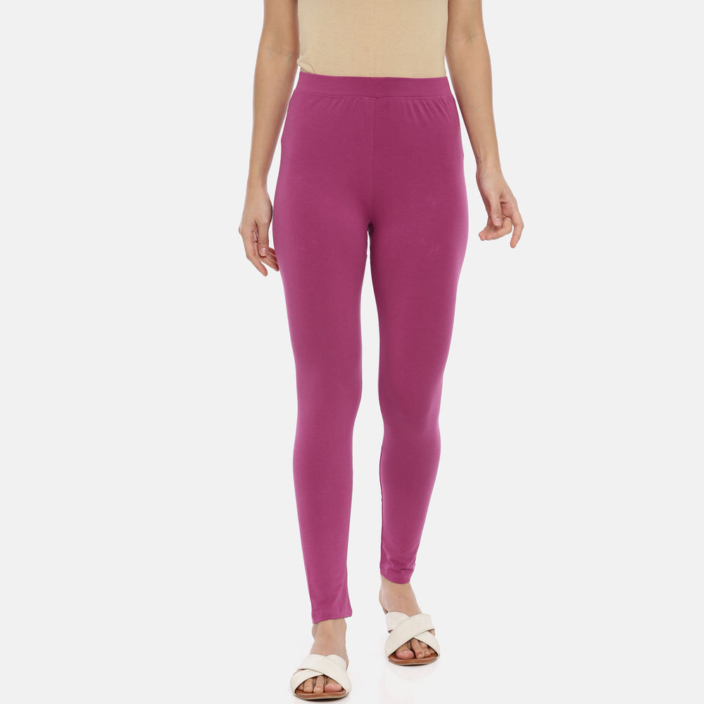 Huggy Women Hot Pink Solid Ankle-Length Leggings (M) - Yavonne