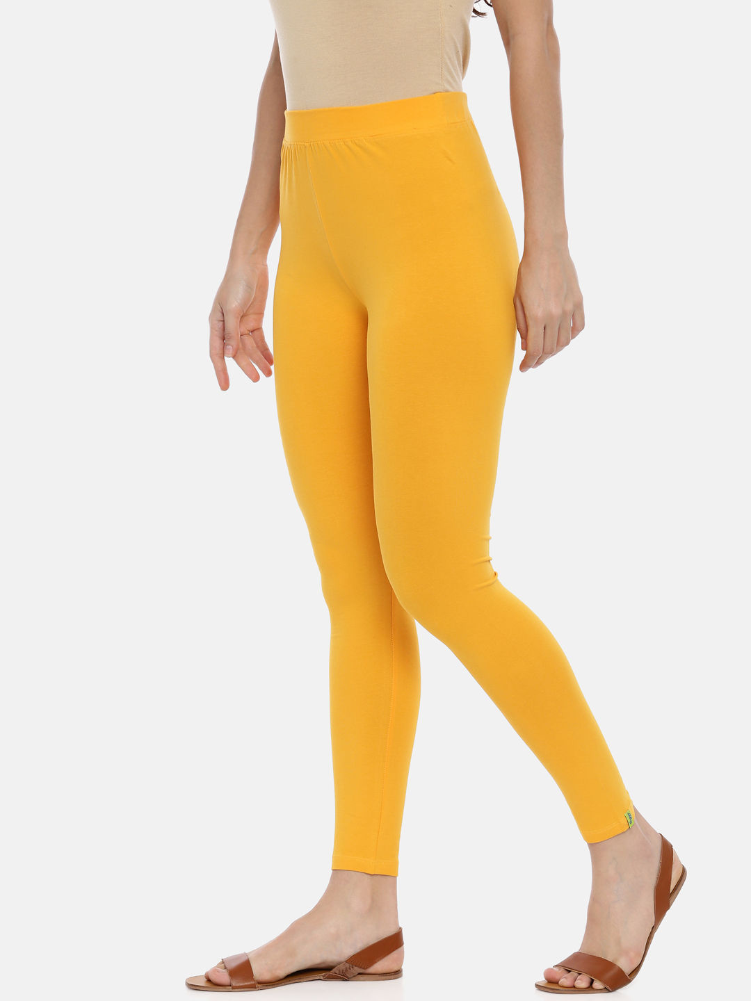 Red Ladies Ankle Length Leggings at Best Price in Ahmedabad | Kamla Sales