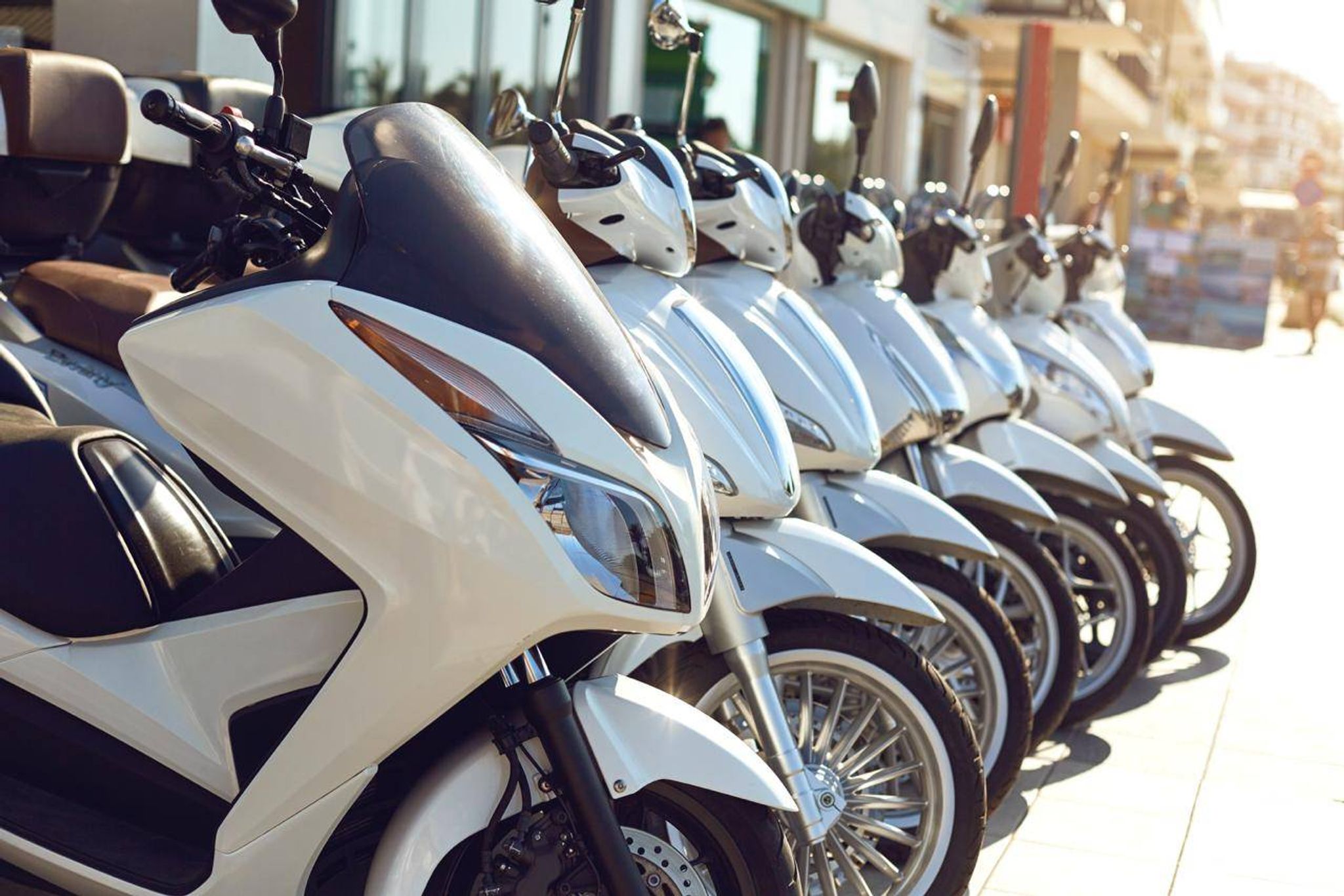 Sewa Motor (Pribadi & Korporat)