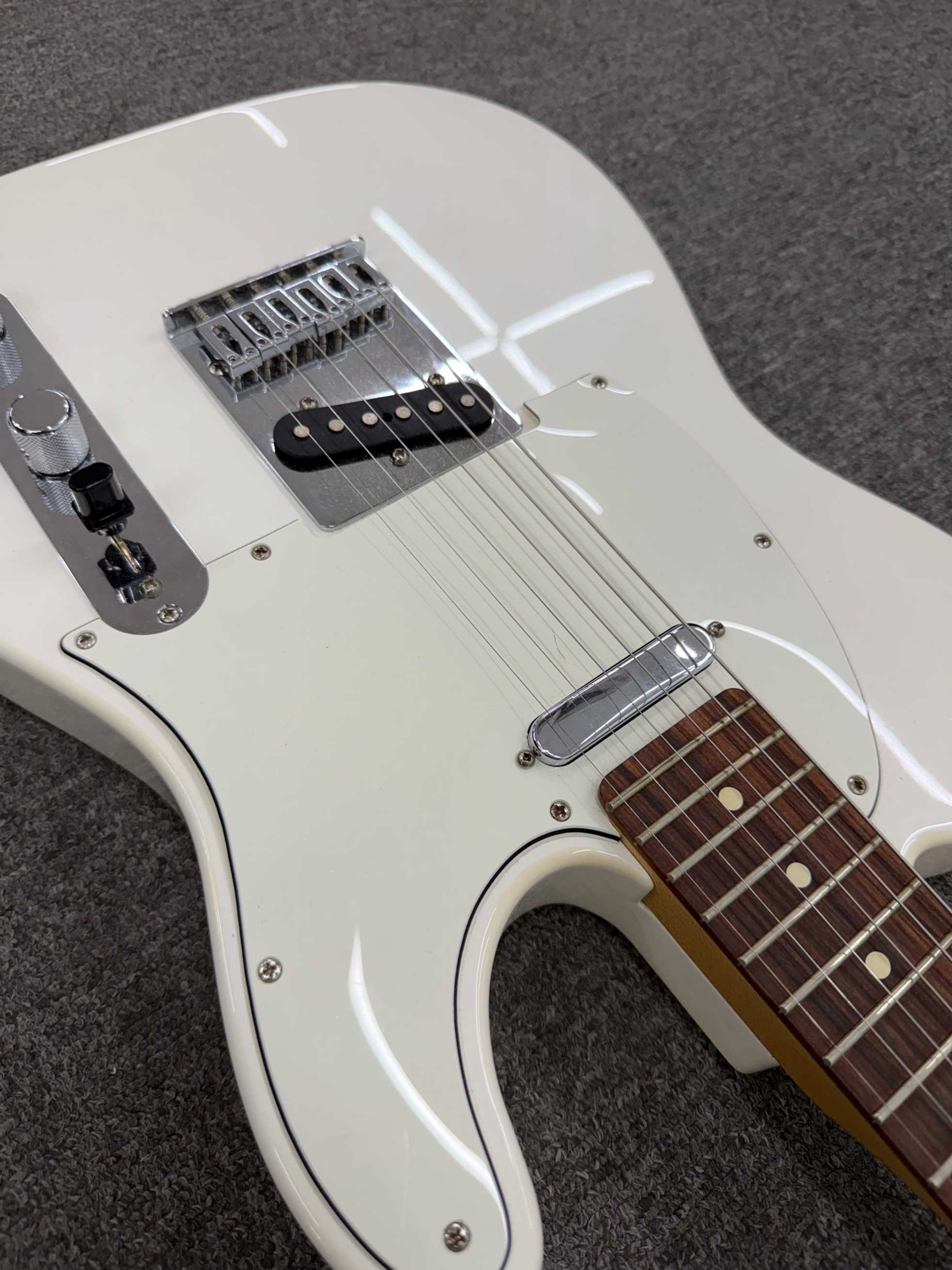 Fender-Player Telecaster-3