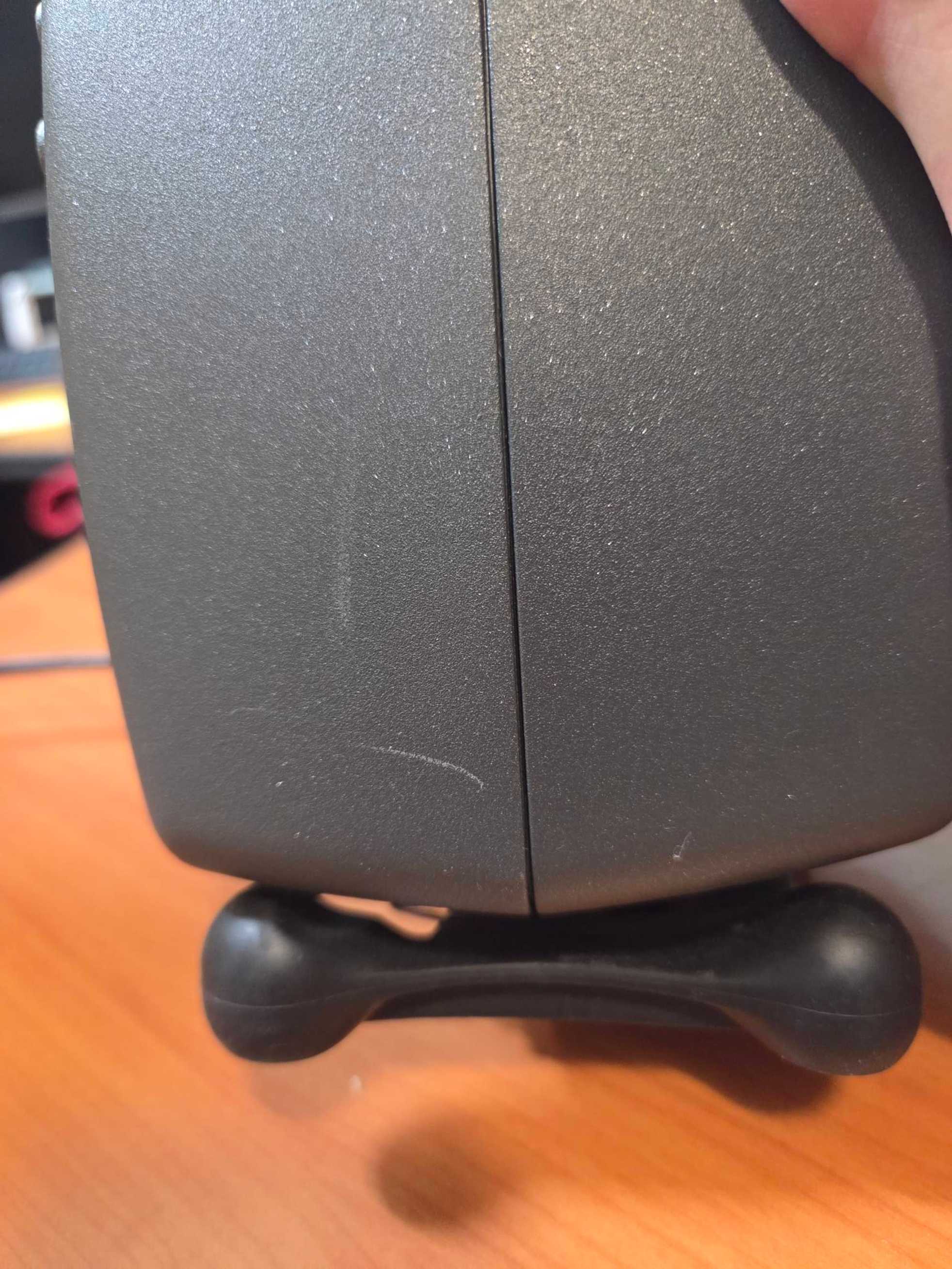 Genelec--2