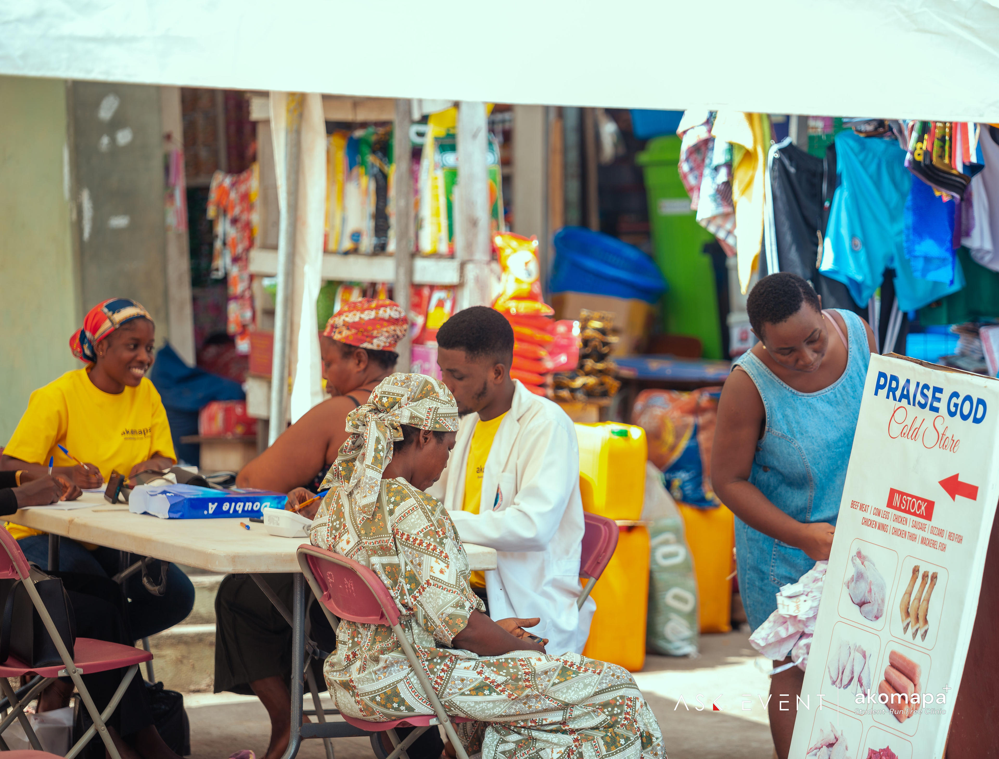 Akomapa community health outreach in progress