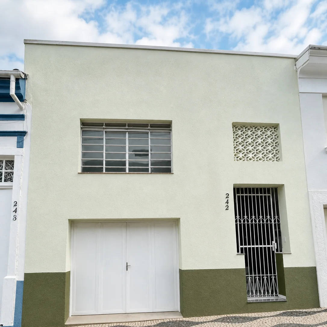 Casa no Centro de Amparo - Foto 1