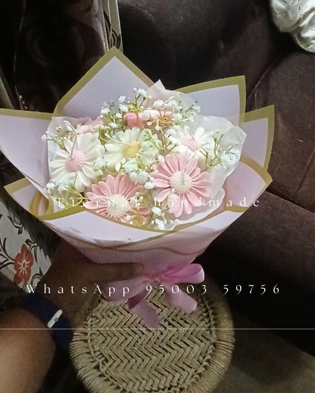 Daisy Candle Boquet