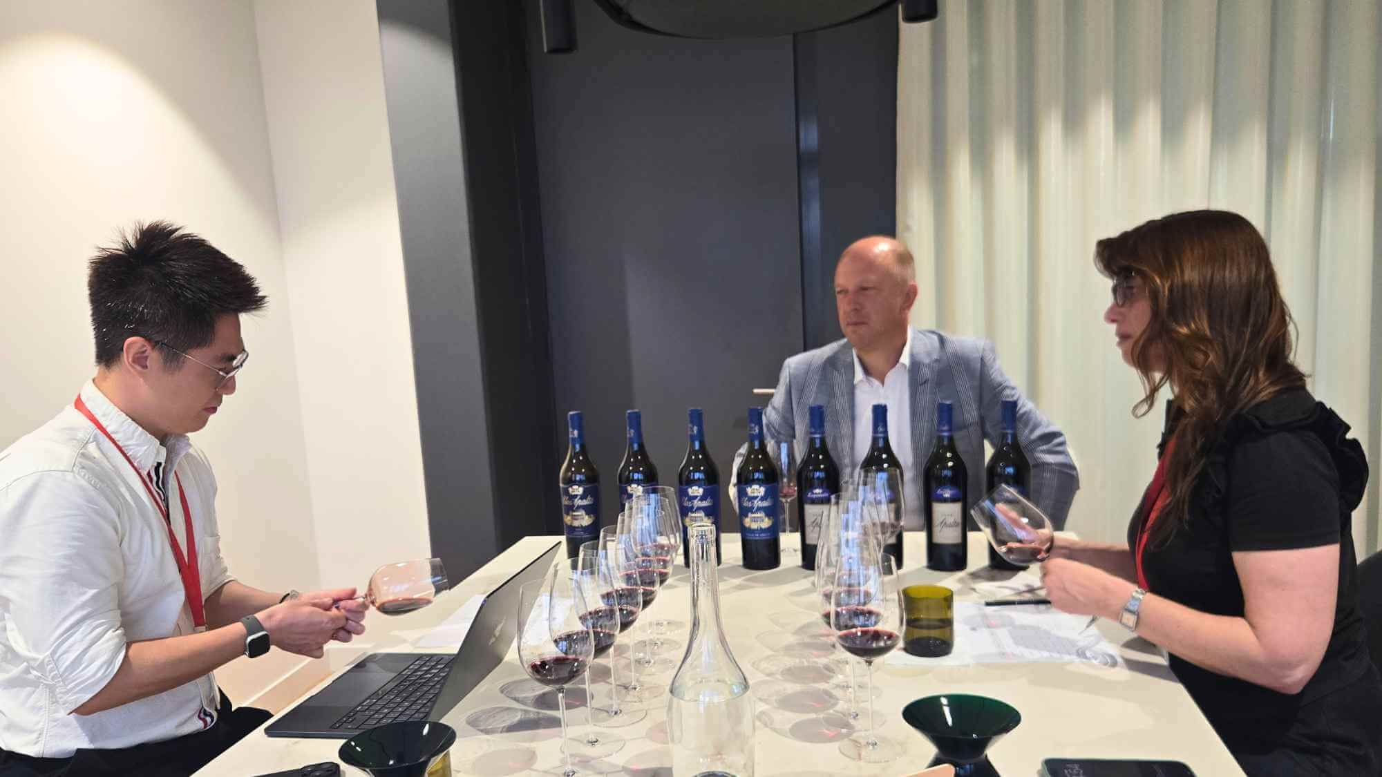 AMA Tasting Note-Clos Apalta(1999-2023) - Alexandre MA