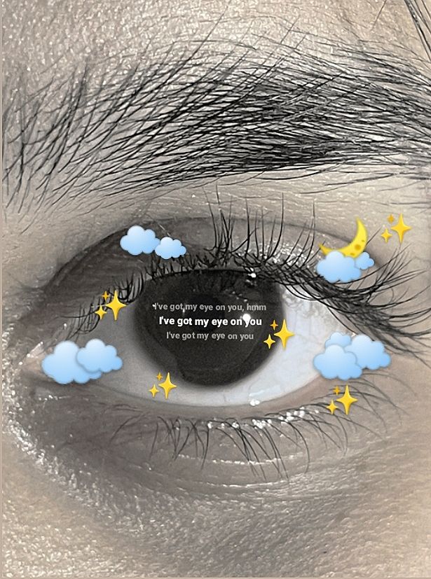 Eye with stars