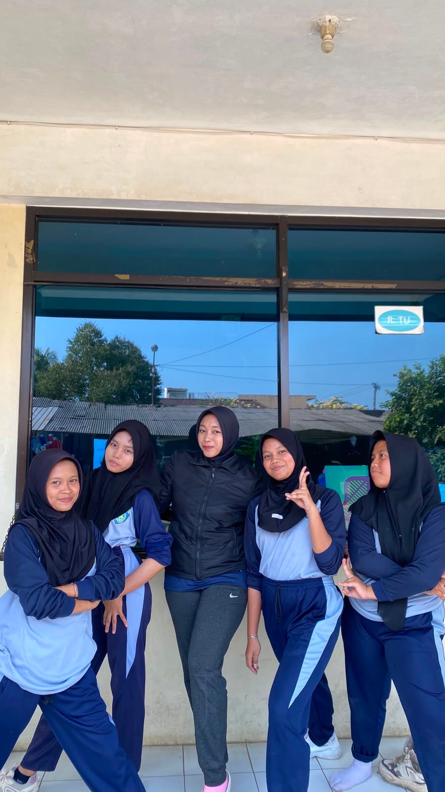 Kompak di Lapangan, Tumbuh Bersama di SMK Al Kaaffah