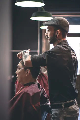 When is the Right Time to Try Booth Rental as a Barber?
