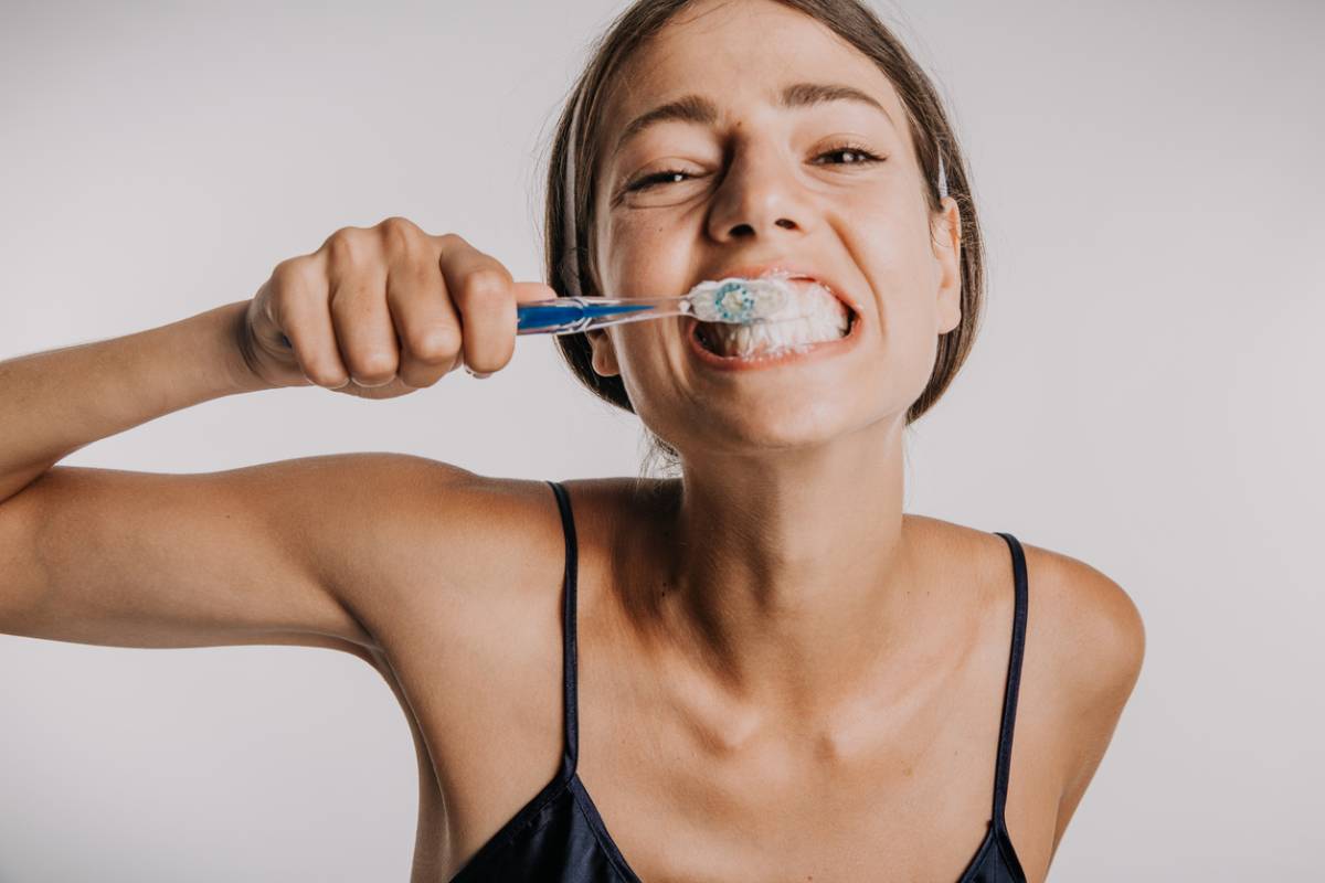 Dentist-Approved Brushing Techniques: A Step-by-Step Guide