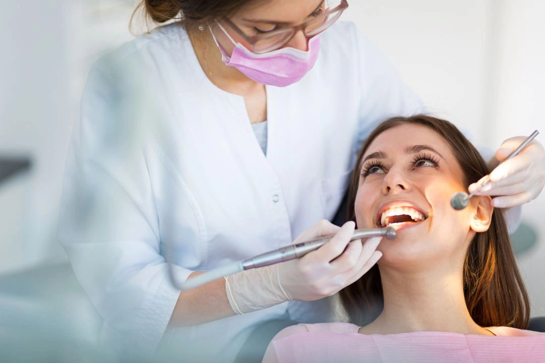 Best Dental Clinic in Jaipur: How to Choose the Right Dentist for Your Smile
