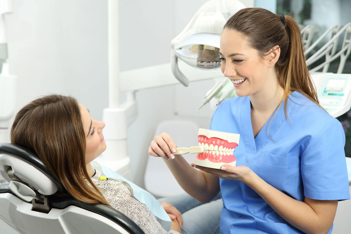 Reasons Why You Should Visit The Dentist Frequently