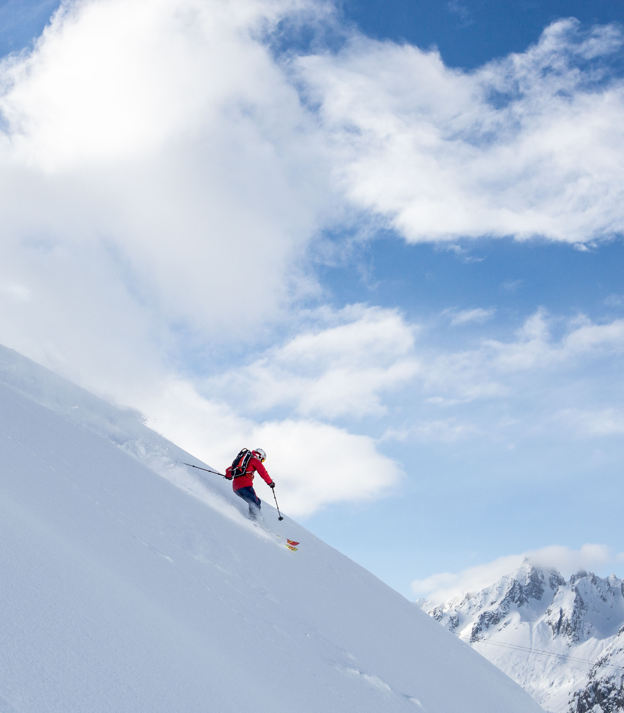 Man skiing in Andermatt