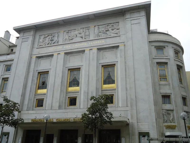 perret-theatre-paris