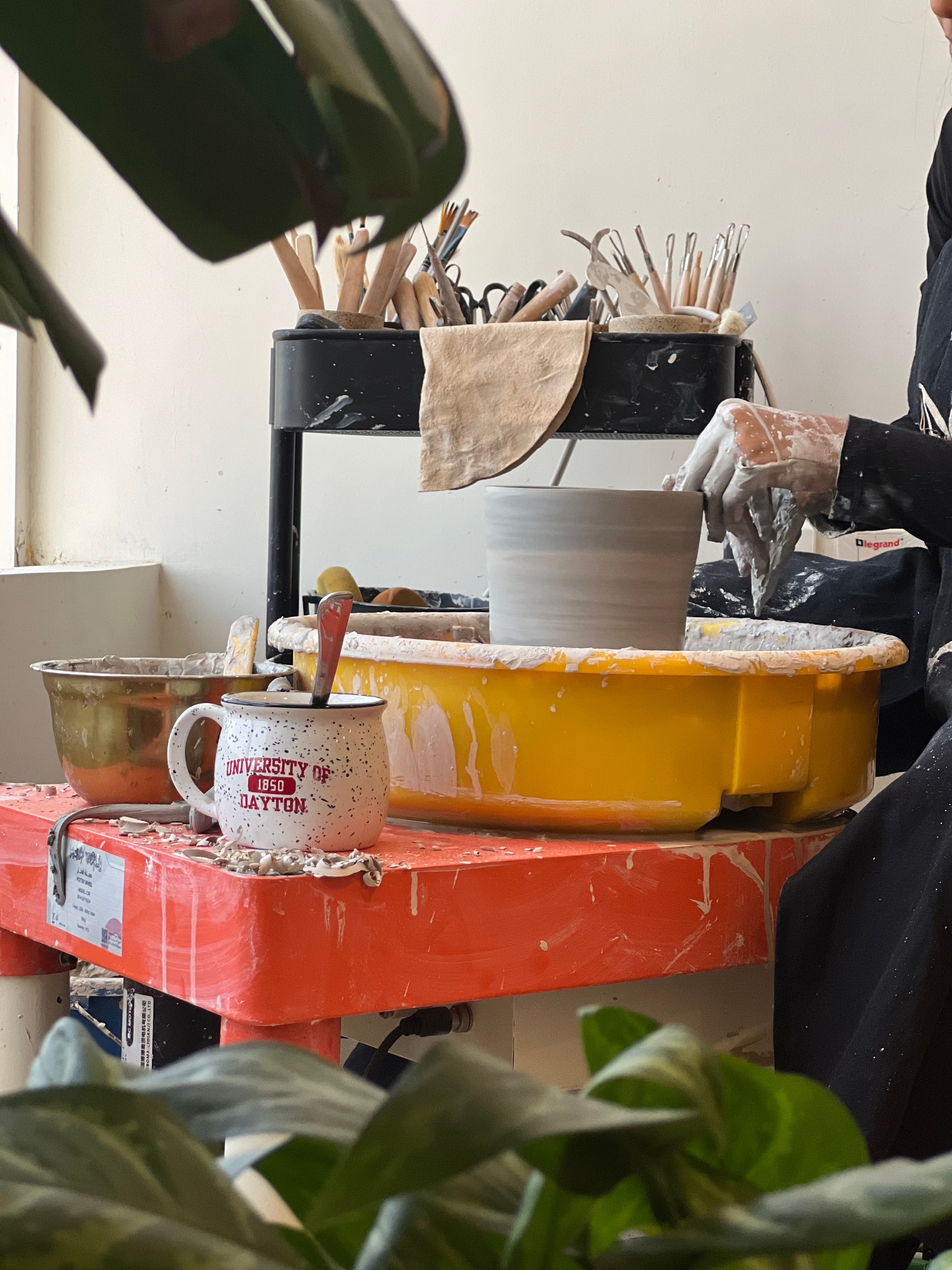 البناء على العجلة 