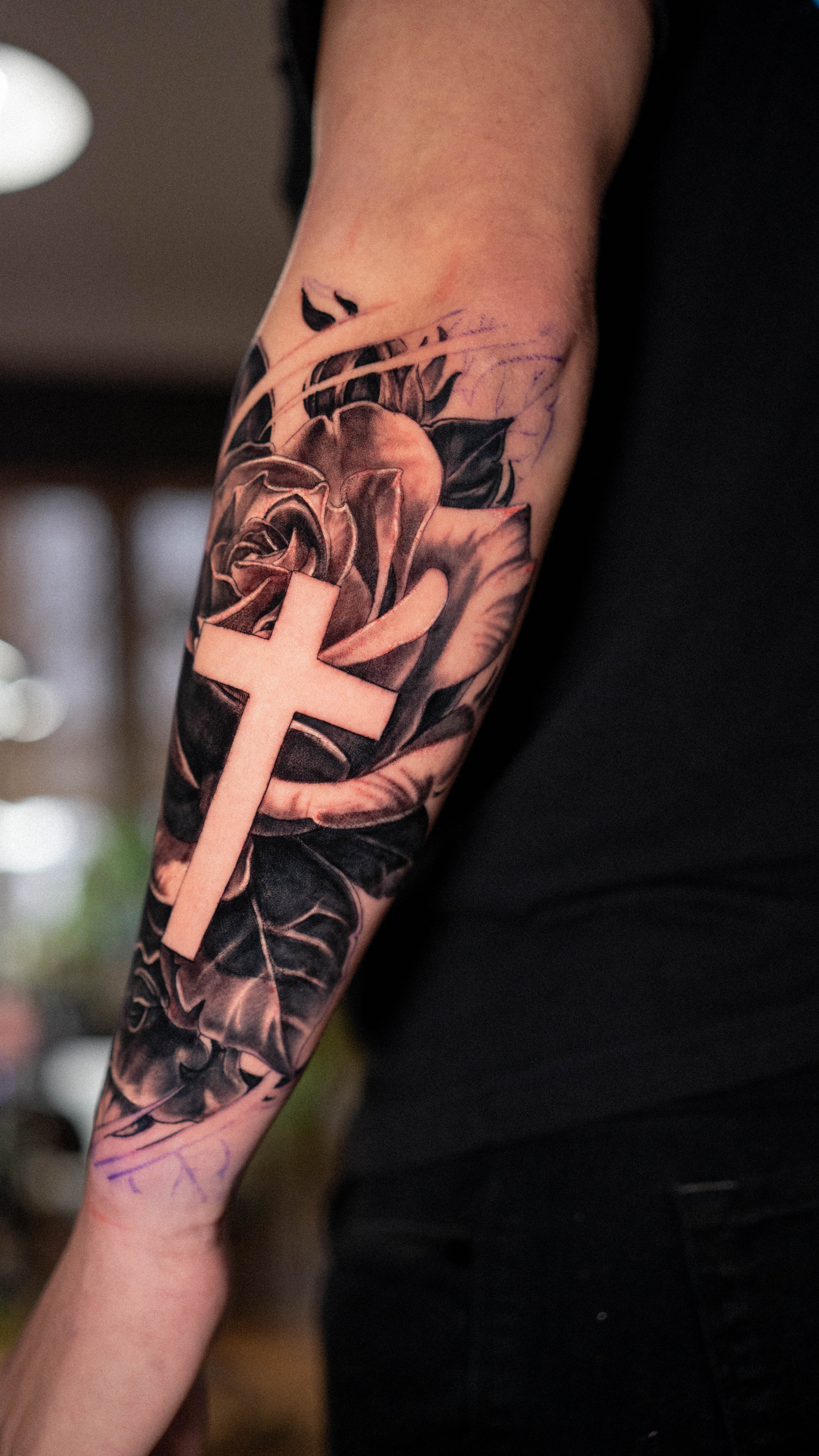 Tattoo design with a wolf