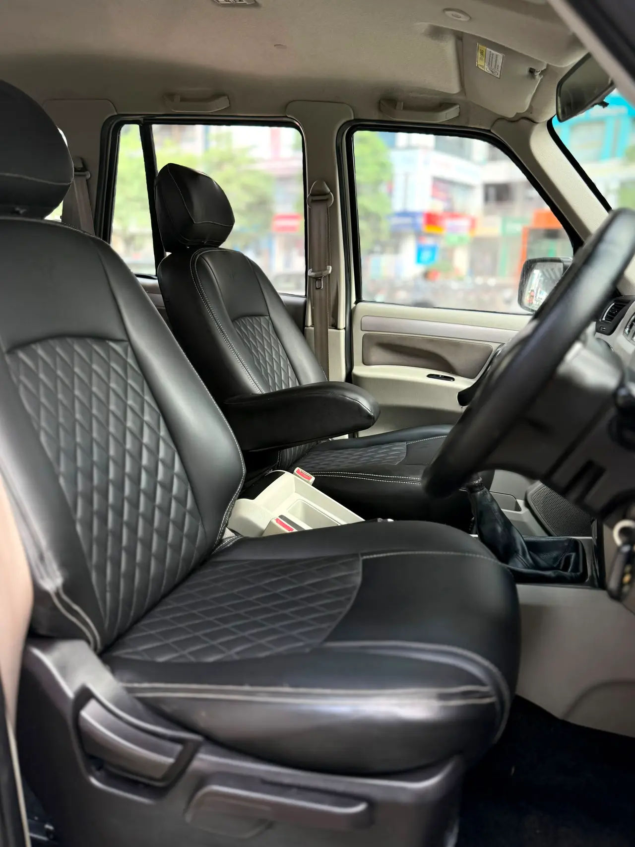 Mahindra Scorpio (2017) 8