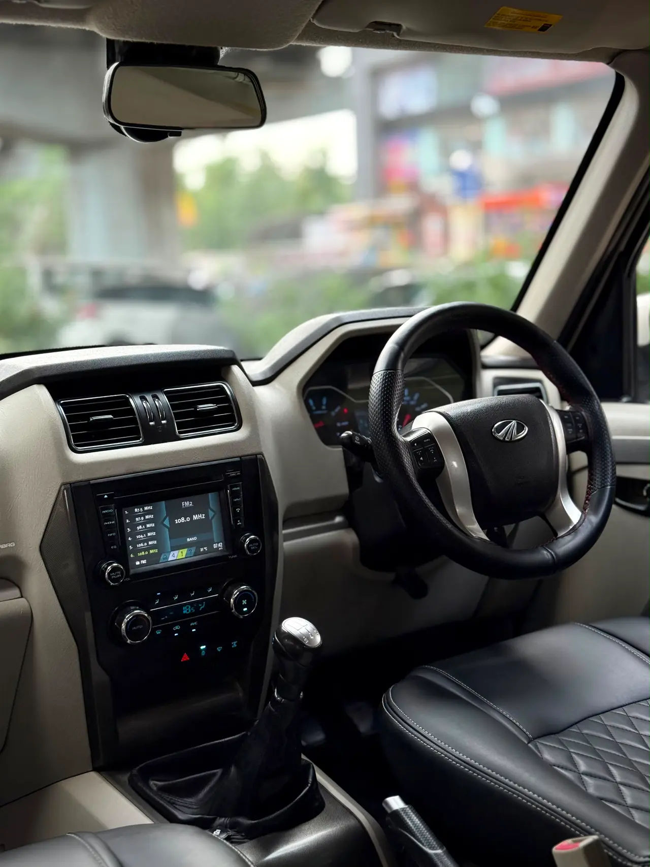 Mahindra Scorpio (2017) 11