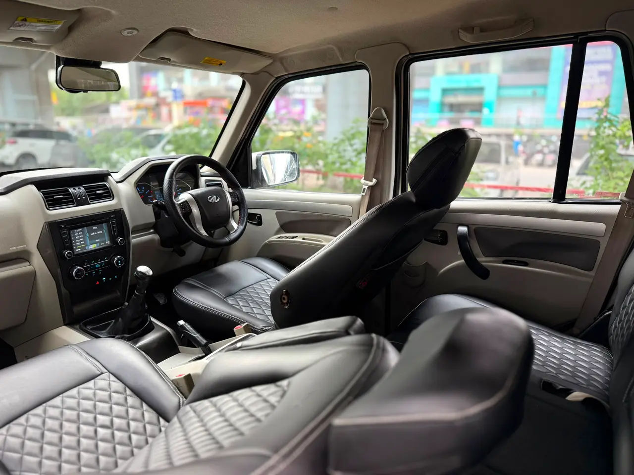 Mahindra Scorpio (2017) 21