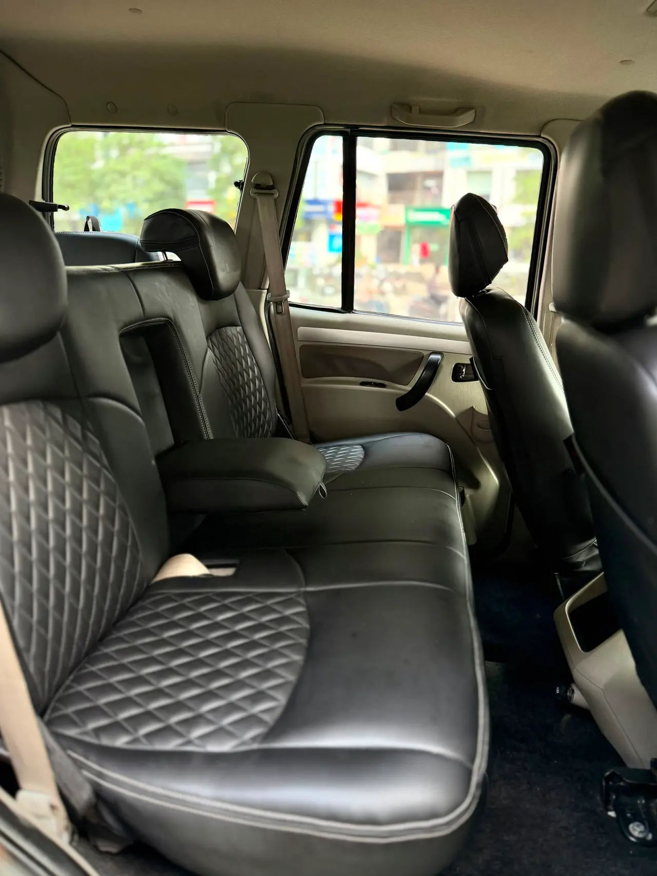 Mahindra Scorpio (2017) 22