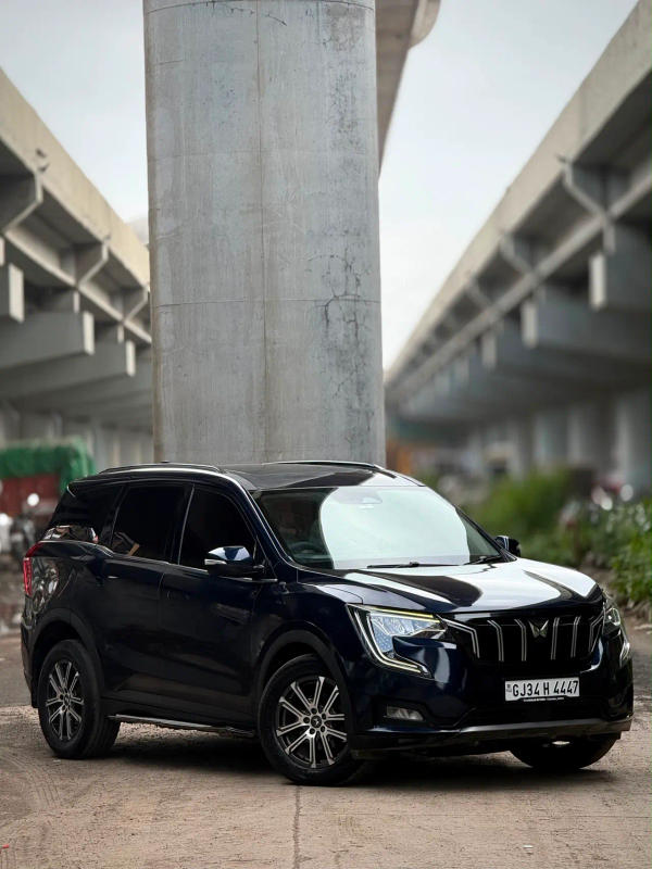 Mahindra Xuv 700 (2022)