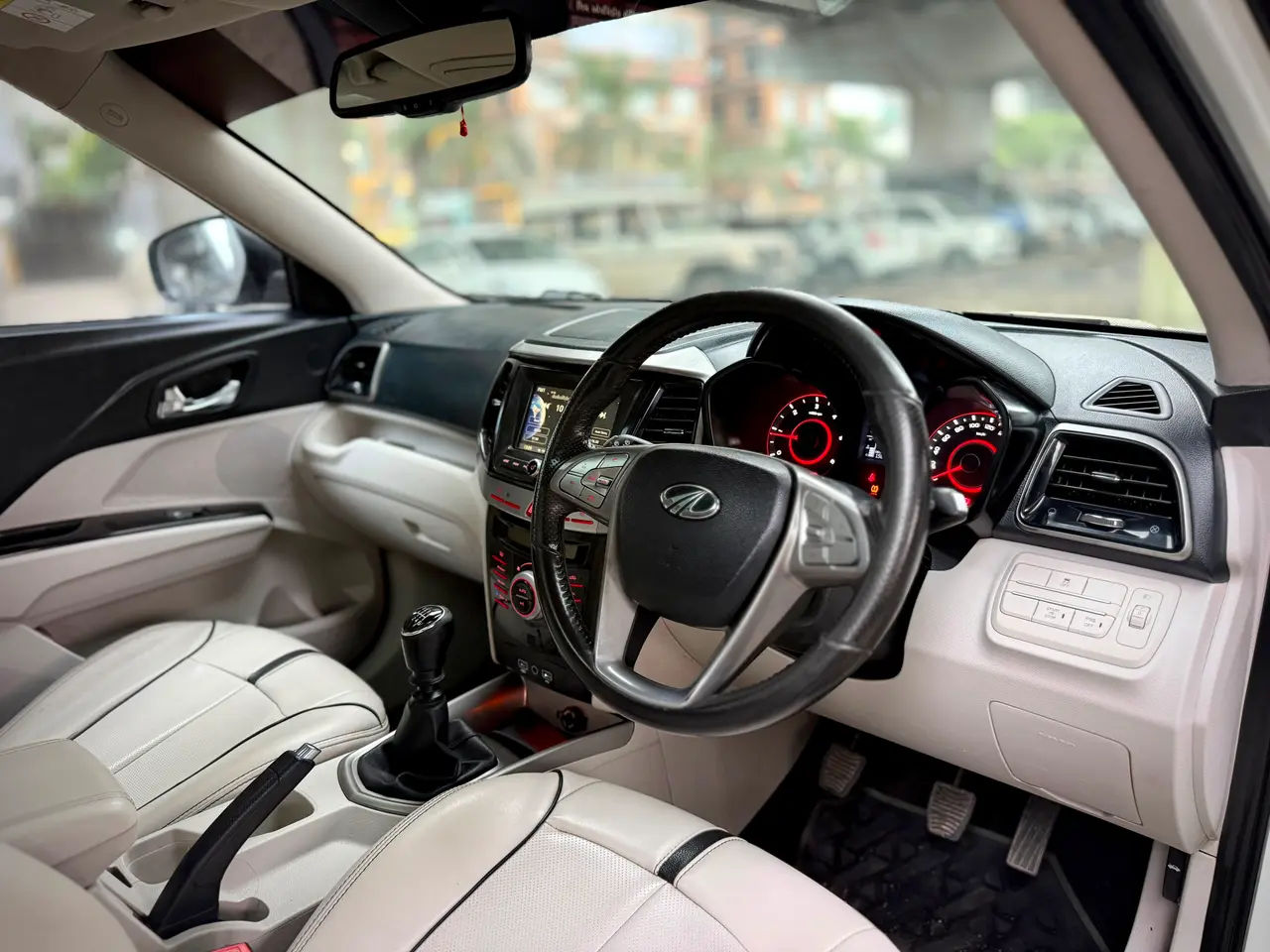 Mahindra Xuv 300 (2022) 25