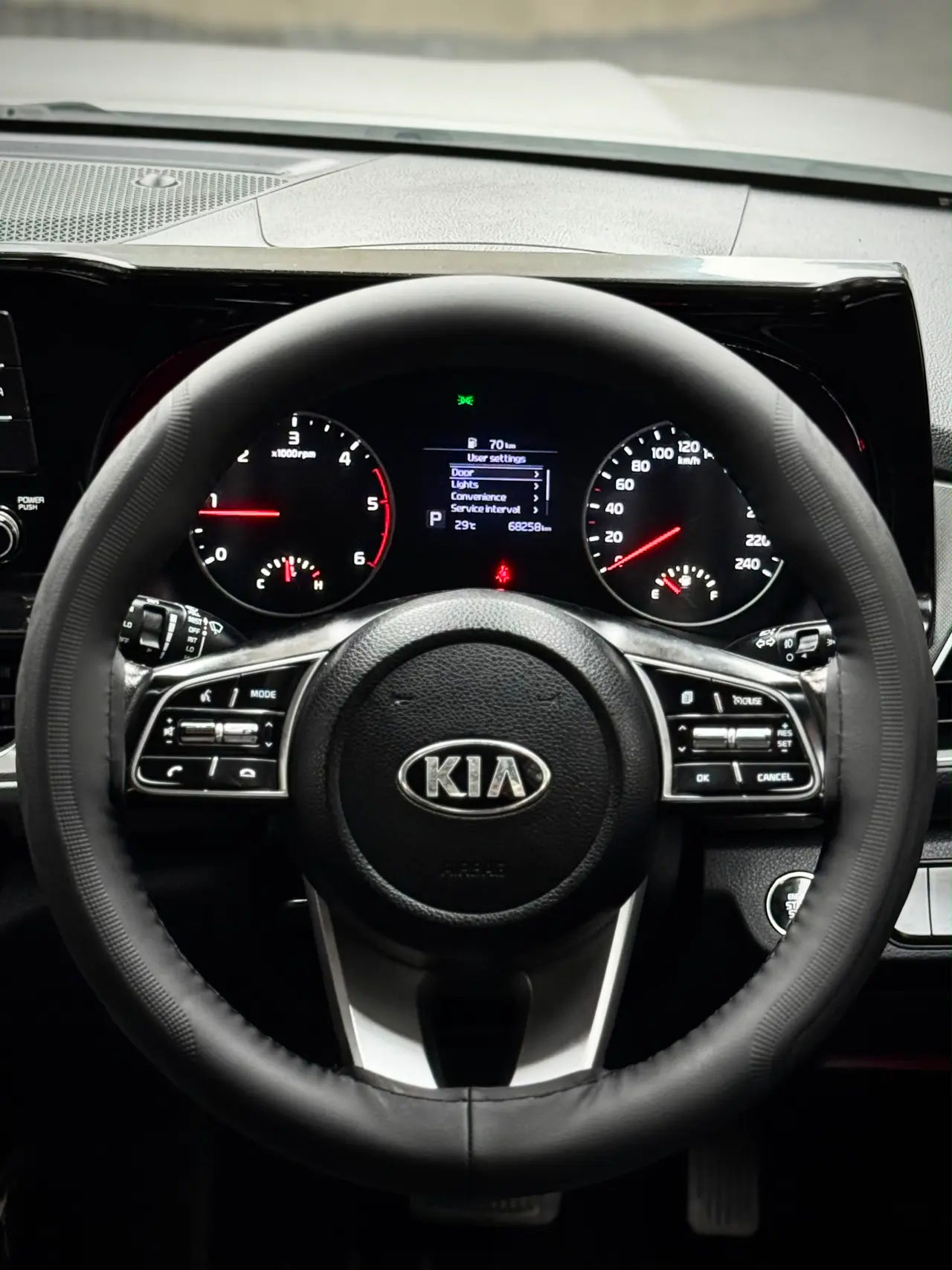 Kia Seltos (2019) 9