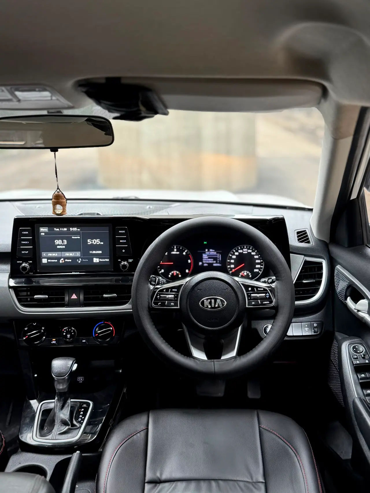 Kia Seltos (2019) 14
