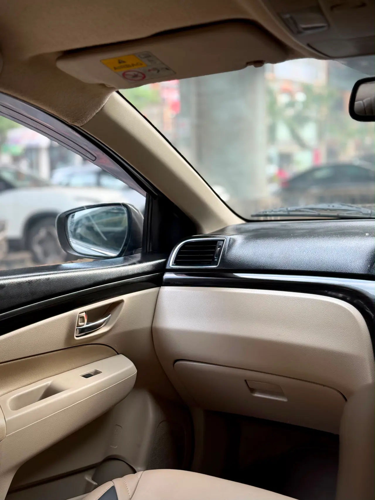 Suzuki Ciaz (2016) 9