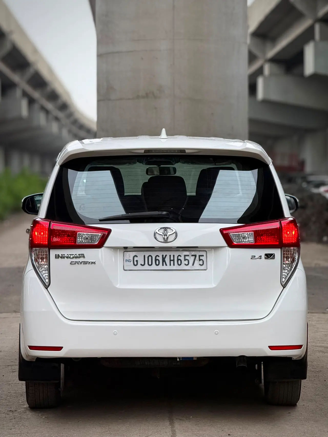 Toyota Innova Crysta (2017) 6