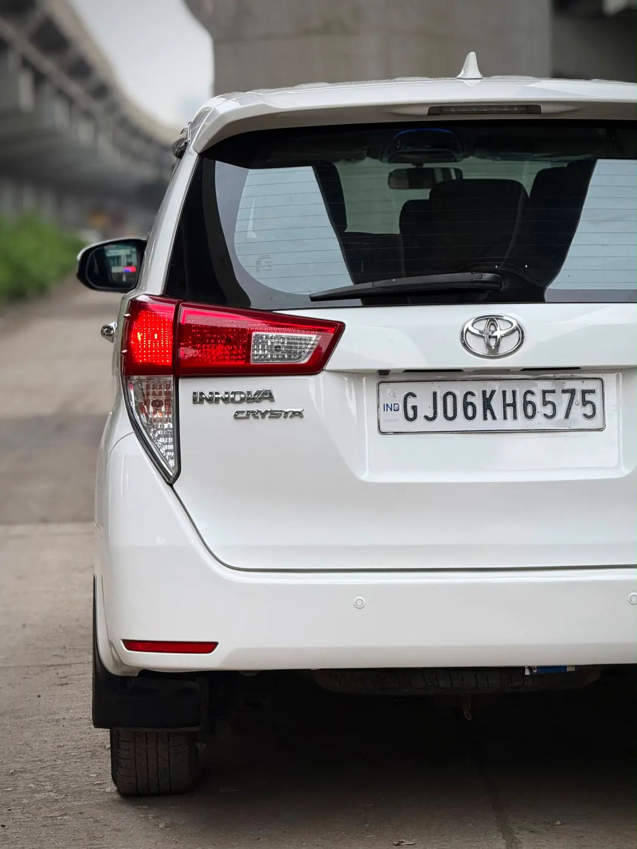 Toyota Innova Crysta (2017) 21