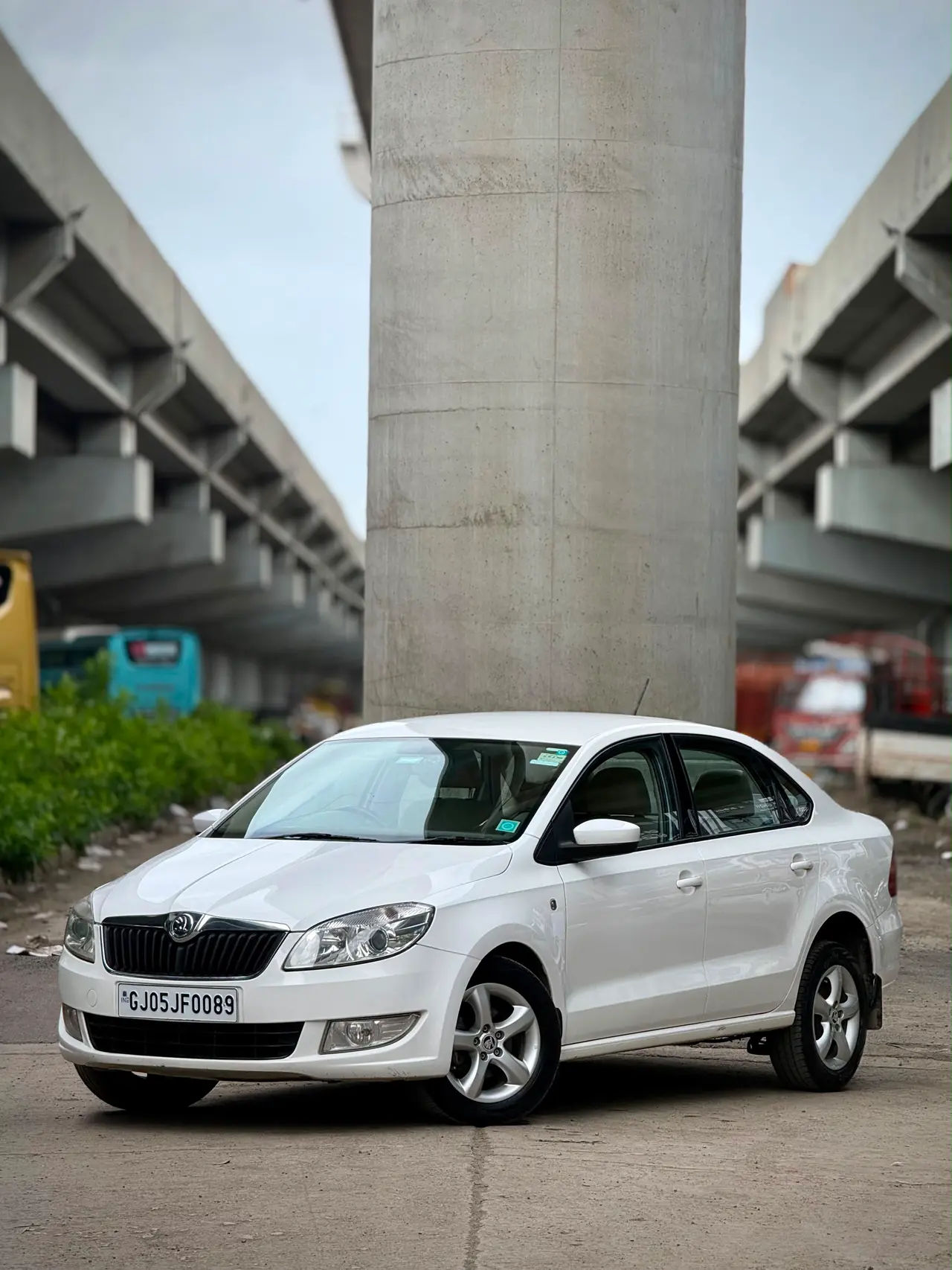 Skoda Rapid (2013) 2