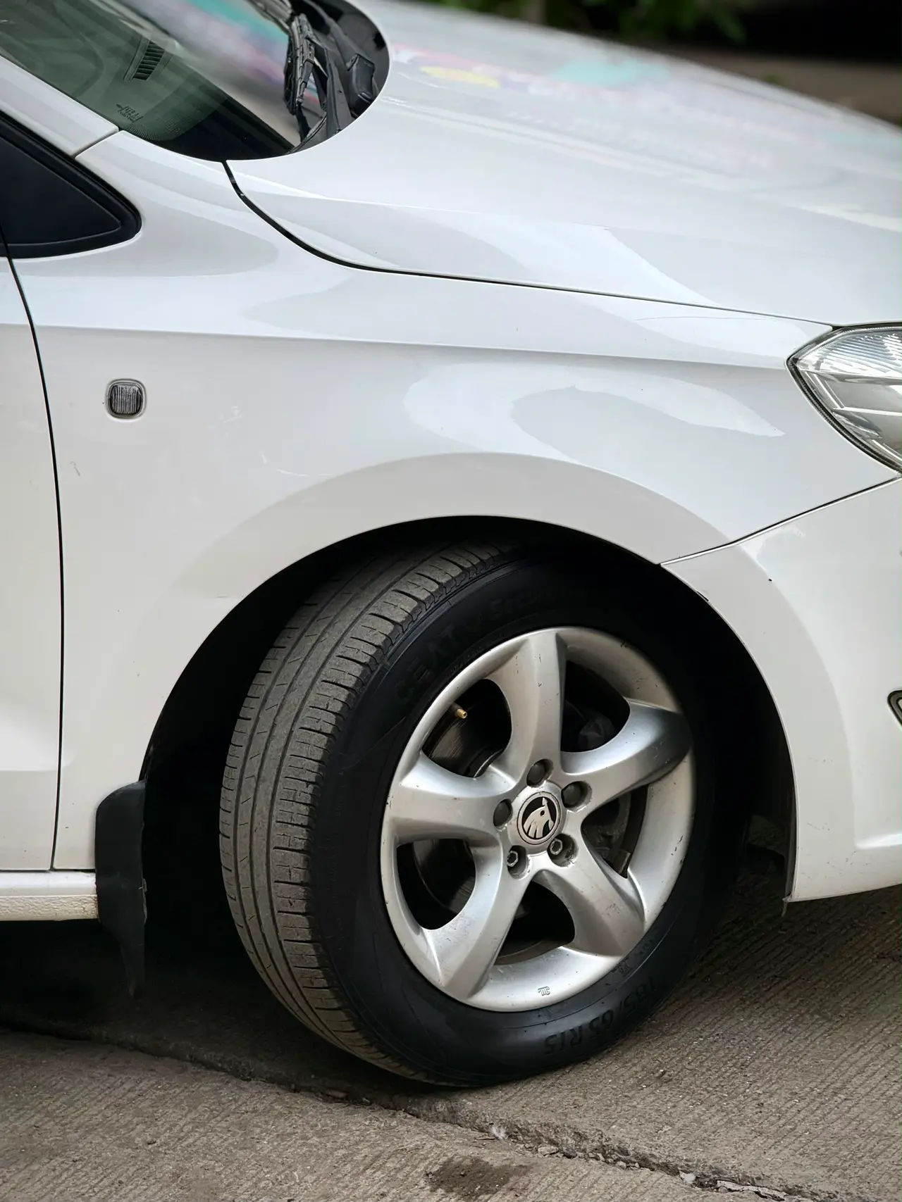 Skoda Rapid (2013) 12