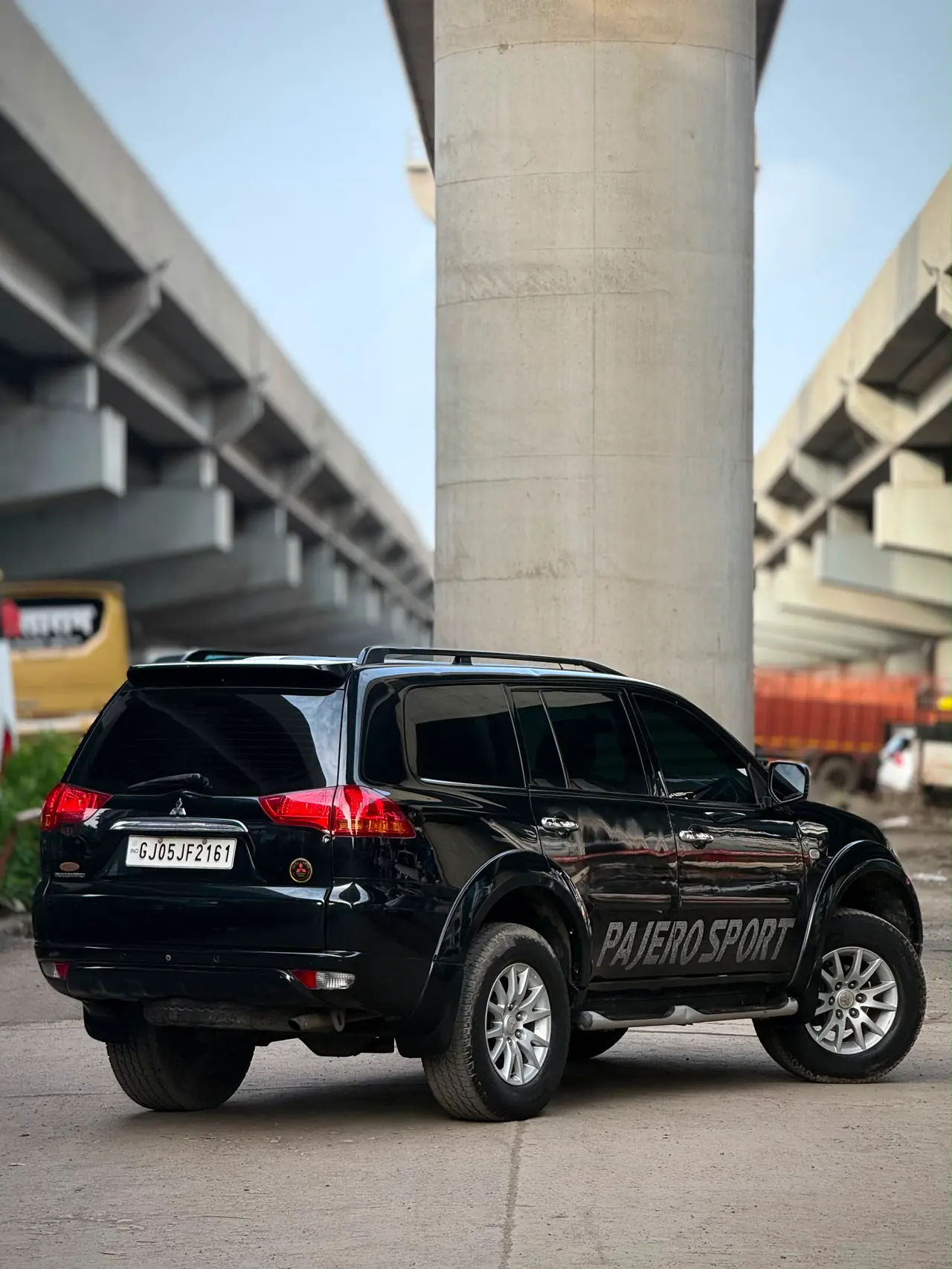 MITSUBISHI PAJERO SPORT (2014) 5