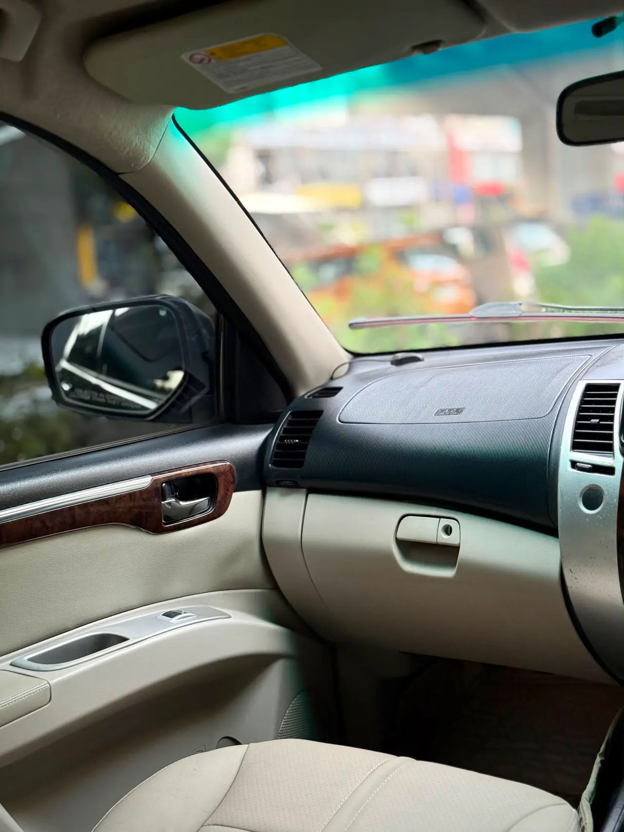 MITSUBISHI PAJERO SPORT (2014) 12