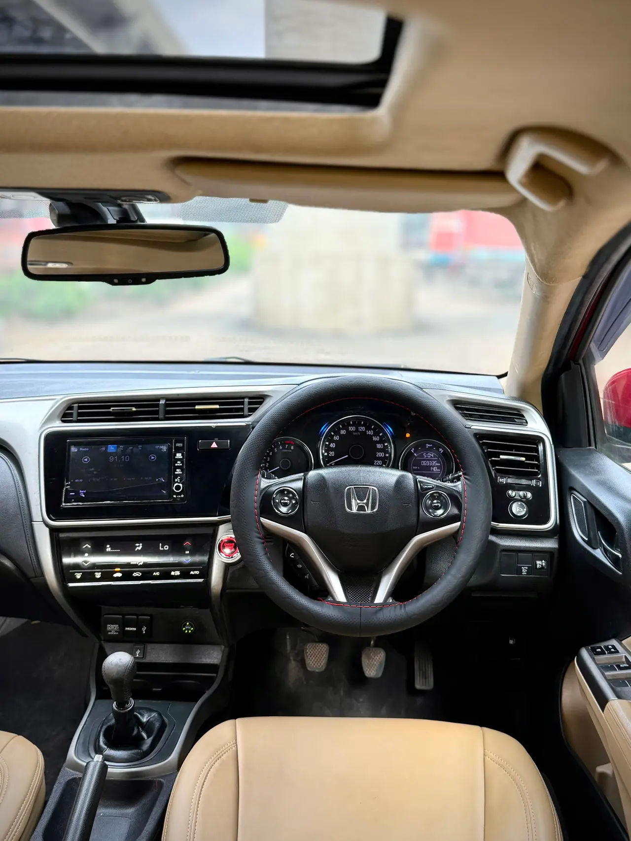 Honda City (2019) 15