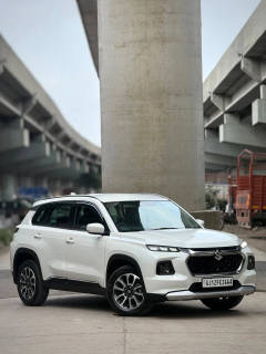 Suzuki Grand Vitara (2024) 1