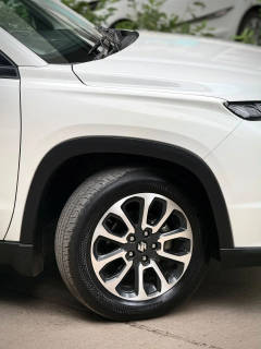 Suzuki Grand Vitara (2024) 10