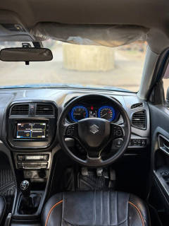 Suzuki Brezza (2016) 9