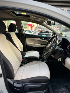 Hyundai Verna (2018) 8