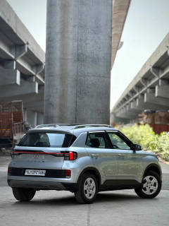 Hyundai Venue (2022) 4