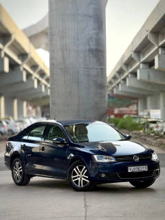 Volkswagen Jetta (2014) 1