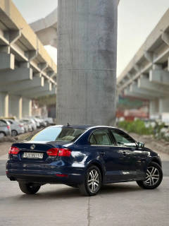 Volkswagen Jetta (2014) 5