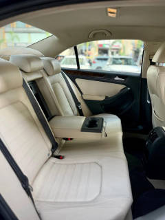 Volkswagen Jetta (2014) 7
