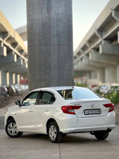 Honda Amaze (2020) 4