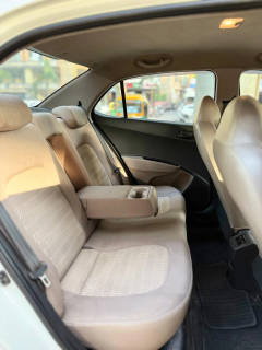 Hyundai Xcent (2018) 7