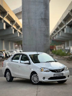 Toyota Etios (2015) 1