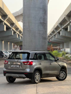 Suzuki Vitara Brezza (2018) 5