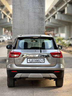 Suzuki Vitara Brezza (2018) 6