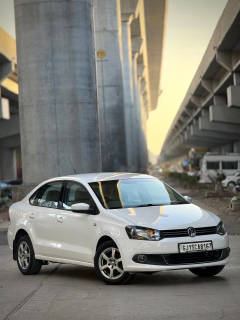 Volkswagen Vento (2012) 1